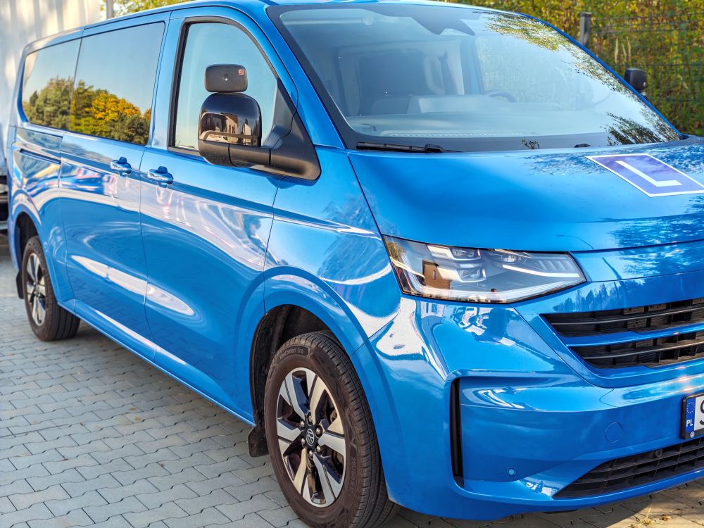 VW Caravelle nauka jazdy kat B+E zestaw z przyczepą